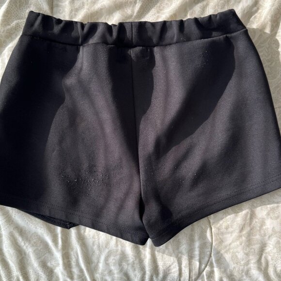 SIRENS - Black Asymmetrical Skort - Picture 2 of 2